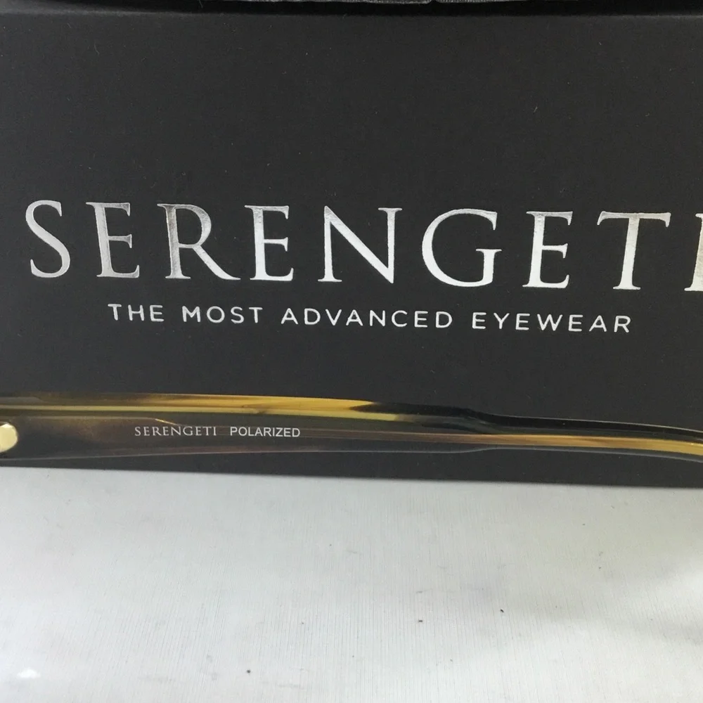 Serengeti Charlton Tortoiseshell Frame Sunglasses Polarized Photochromic Driver